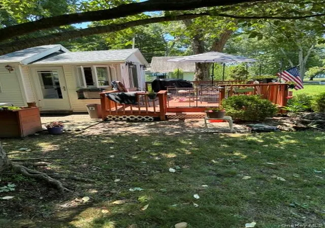 5th image of 22 Gardenia Cir, Hopewell Junction, NY 12533
