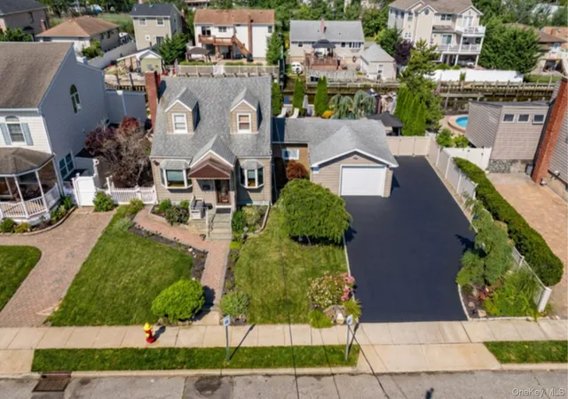Photo 2 of Sale Pending at 718 Farmers Ave, Hempstead, NY 11710 | MLS# 1028265 | Listing updated on 2026-09-24