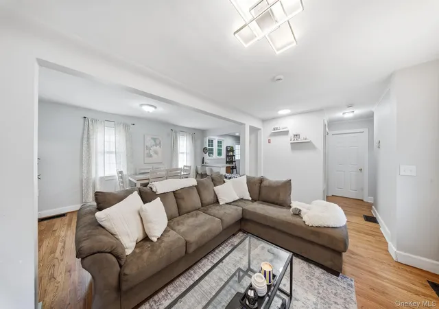 2nd image of 124 Bower Rd, Poughkeepsie, NY 12603 | MLS# 1028273