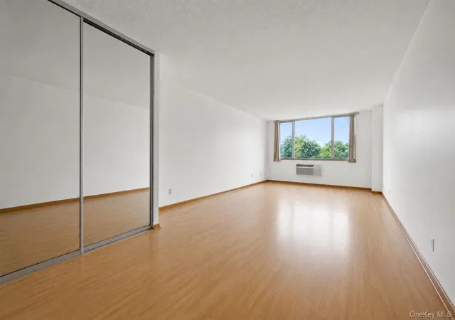 Photo 3 of Condo for sale at 118 17 Union Turnpike #2C, Forest Hills, NY 11375 | MLS# 1028280 | Listing updated on 2026-07-26