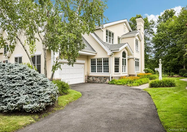 Photo 1 of Sale Pending at 15 Doral Greens Dr E, Rye Town, NY 10573 | MLS# 1028282 | Listing updated on 2026-09-04
