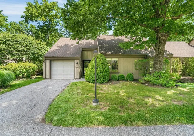 Photo 1 of Sale Pending at 371 Heritage Hills #A, Somers, NY 10589 | MLS# 1028332 | Listing updated on 2026-08-29