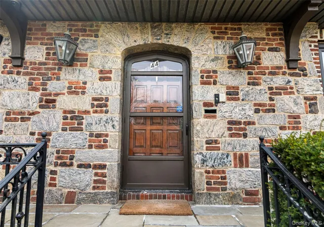 Photo 4 of Sale Pending at 44 Fenimore Rd, New Rochelle, NY 10804 | MLS# 1028334 | Listing updated on 2026-08-17