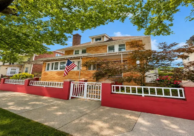 Photo 1 of Single family home for sale at 9440 Springfield Blvd, New York, NY 11428 | MLS# 1028338 | Listing updated on 2026-08-18