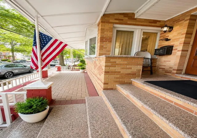 Photo 4 of Single family home for sale at 9440 Springfield Blvd, New York, NY 11428 | MLS# 1028338 | Listing updated on 2026-08-18