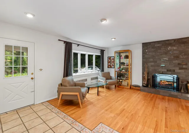 Photo 3 of Single family home for sale at 75 Cove Rd, Huntington, NY 11743 | MLS# 1028350 | Listing updated on 2026-10-08