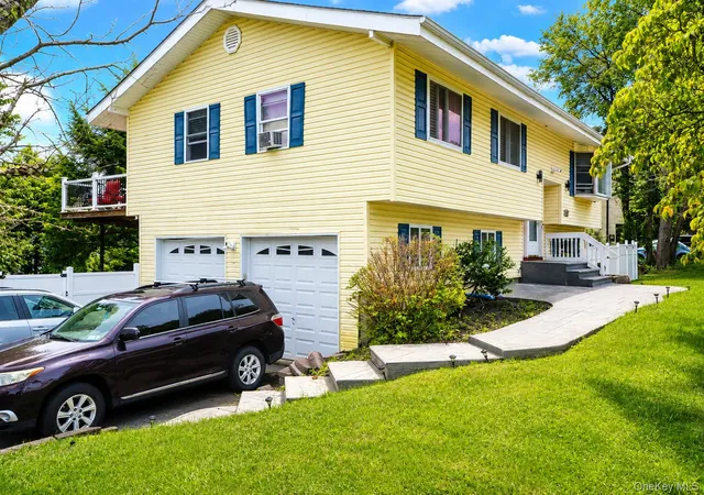2nd image of 24 Beth Dr, Middletown, NY 10941 | MLS# 1028362