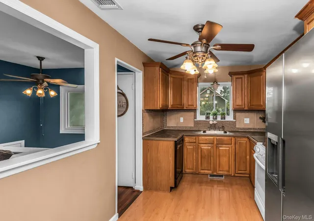 Photo 3 of Single family home for sale at 102 Willett Ave, Islip, NY 11782 | MLS# 1028363 | Listing updated on 2026-08-23