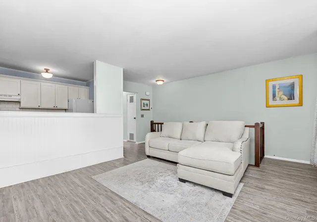Photo 3 of House for sale at 1 Wyndover Woods Ln #10, Greenburgh, NY 10603 | MLS# 1028364 | Listing updated on 2026-08-16