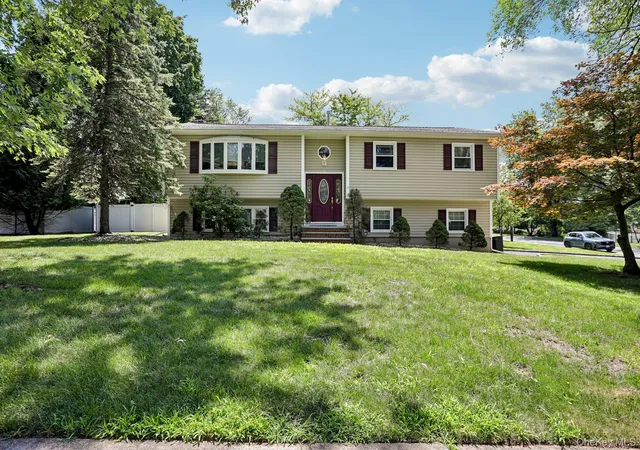 Single family home for sale at 11 Harness Rd, Clarkstown, NY 10956 | MLS# 1028392