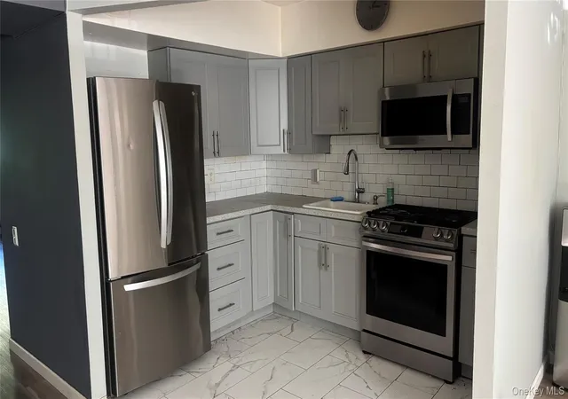 Listing Photo 5 - Condo for sale in building located at 5 E 117th St, New York, NY 10035