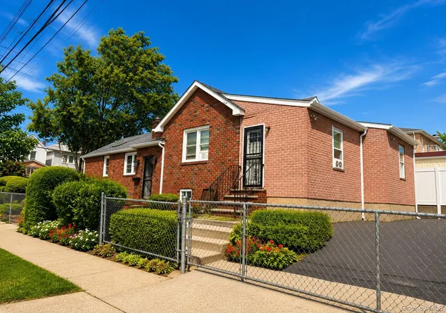 Photo 4 of Sale Pending at 124-02 Sutter Ave, South Ozone Park, NY 11420 | MLS# 1028422 | Listing updated on 2026-08-12