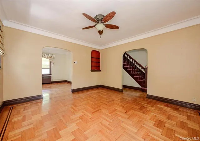 Photo 4 of Sale Pending at 1827 Hering Ave, Bronx, NY 10461 | MLS# 1028424 | Listing updated on 2026-08-15