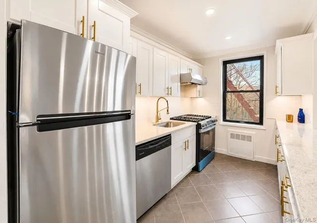 Photo 3 of House for sale at 150-30 71st Avenue #2G, New York, NY 11367 | MLS# 1028445 | Listing updated on 2026-09-24
