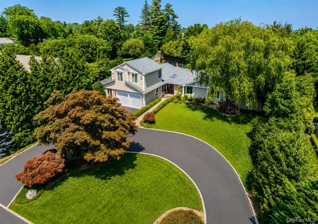 2nd image of 70 Karol Pl, Oyster Bay, NY 11753 | MLS# 1028493