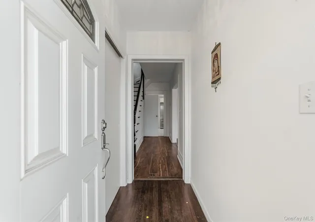 Photo 5 of Single family home for sale at 208 3rd Avenue, Mount Vernon, NY 10550 | MLS# 1028495 | Listing updated on 2026-09-02