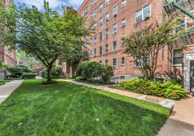 Photo 2 of Condo for sale at 36 Cathedral Ave #2D, Hempstead, NY 11550 | MLS# 1028525 | Listing updated on 2026-08-30