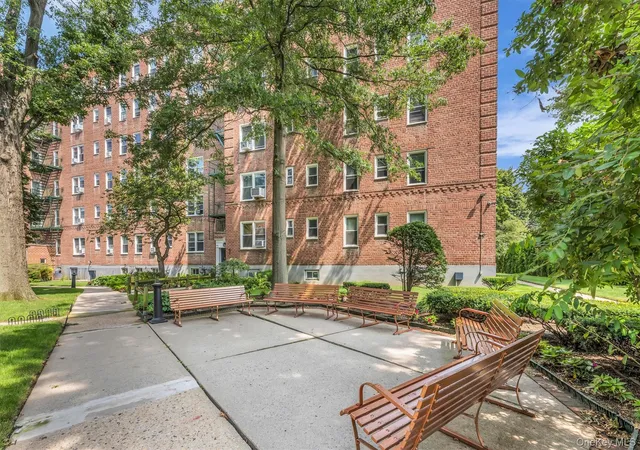 Photo 3 of House for sale at 36 Cathedral Ave #2D, Hempstead, NY 11550 | MLS# 1028525 | Listing updated on 2026-08-30
