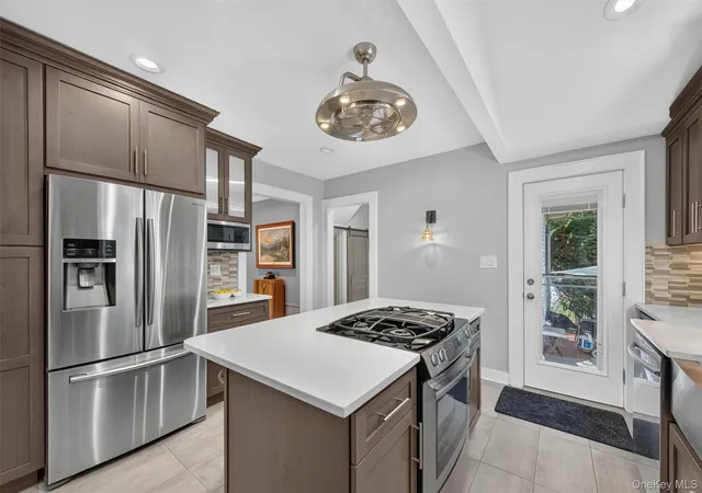 Photo 4 of Sale Pending at 95 Collyer Ave, Clarkstown, NY 10956 | MLS# 1028541 | Listing updated on 2026-08-07
