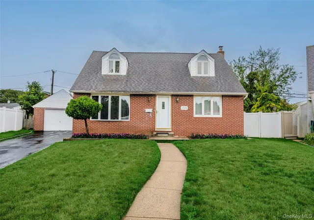 Photo 2 of Sale Pending at 2728 Concord Dr, East Meadow, NY 11554 | MLS# 1028544 | Listing updated on 2026-08-12