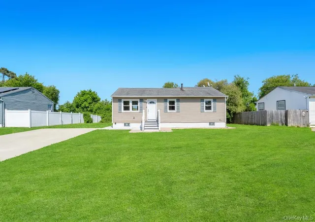 Photo 3 of Single family home for sale at 941 Provost Ave, Brookhaven, NY 11713 | MLS# 1028556 | Listing updated on 2026-08-29