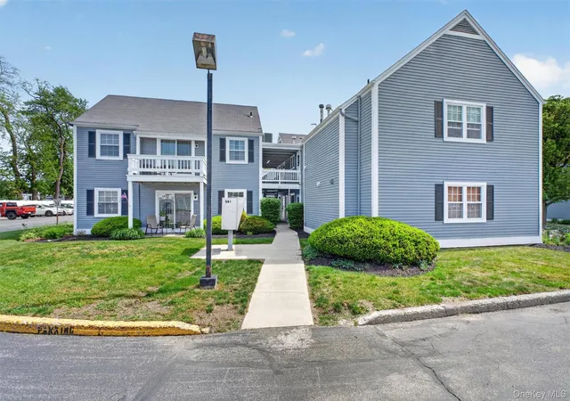 Photo 3 of Sale Pending at 301 Cmns Way #C 1ST FLOOR, Fishkill, NY 12524 | MLS# 1028563 | Listing updated on 2026-08-15