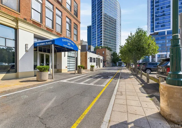2nd image of 25 Leroy Pl #206, New Rochelle, NY 10805 | MLS# 1028569