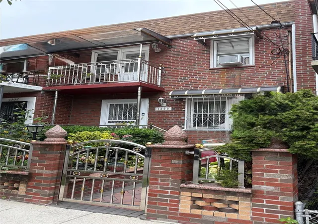 Photo 3 of Multi family home for sale at 1309 E 52nd Street, New York, NY 11234 | MLS# 1028592 | Listing updated on 2026-08-16