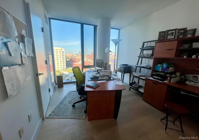 Listing Photo 5 - Condo for sale in Grand Three at Sky View Parc located at 13101 40Th Rd, New York, NY 11354 - Unit #18A