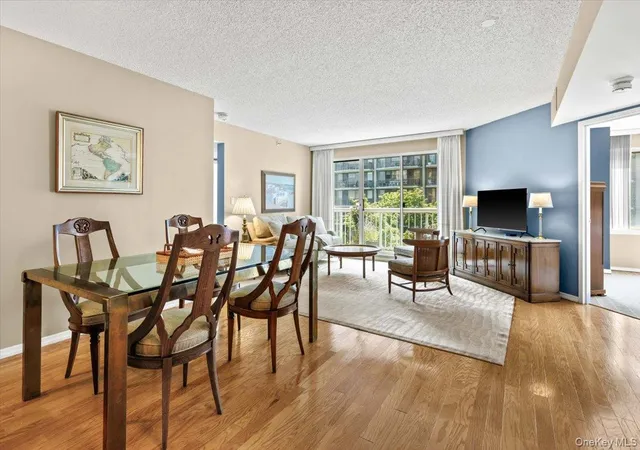Photo 1 of Sale Pending at 10 Stewart Pl #7FW, White Plains, NY 10603 | MLS# 1028632 | Listing updated on 2026-08-20