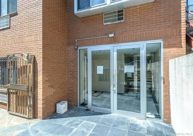 2nd image of 139 87 35th Ave #4B, Flushing, NY 11354 | MLS# 1028670
