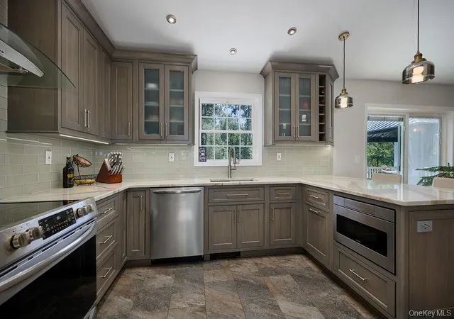 Photo 3 of Sale Pending at 3 Justbrand Ln, La Grange, NY 12603 | MLS# 1028685 | Listing updated on 2026-09-15