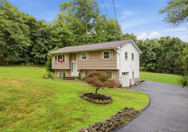 1st image of 3 Larch Ct, Ramapo, NY 10901 | MLS# 1028689