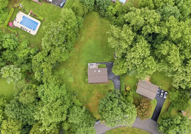 28th image of 3 Larch Ct, Ramapo, NY 10901 | MLS# 1028689