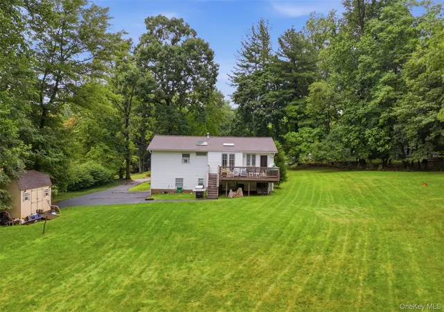 4th image of 3 Larch Ct, Ramapo, NY 10901 | MLS# 1028689