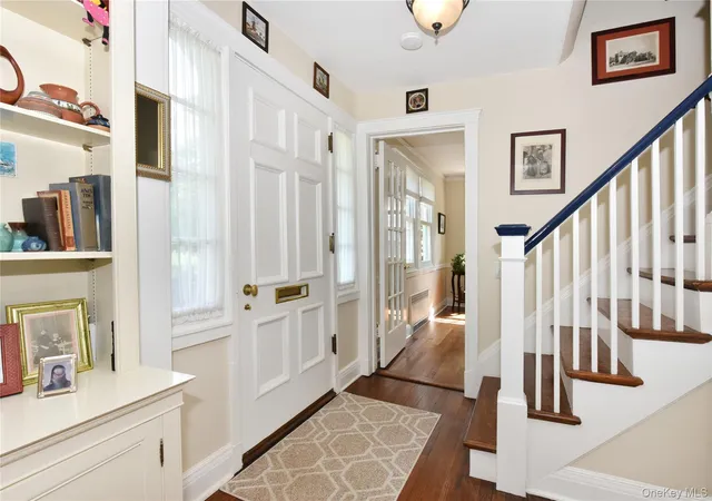 Photo 3 of Sale Pending at 308 38th Road, New York, NY 11363 | MLS# 1028694 | Listing updated on 2026-08-13