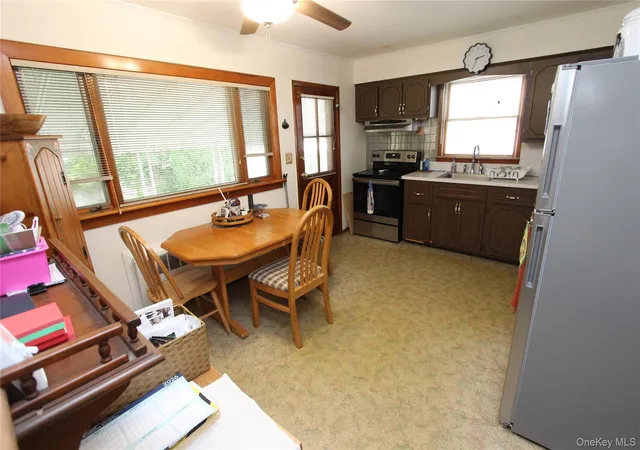 Photo 3 of Single family home for sale at 42 5th Avenue S, Huntington, NY 11746 | MLS# 1028695 | Listing updated on 2026-07-30