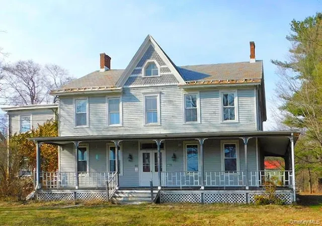 1st image of 853 Salt Point Turnpike, Poughkeepsie (town), NY 12601 | MLS# 1028698