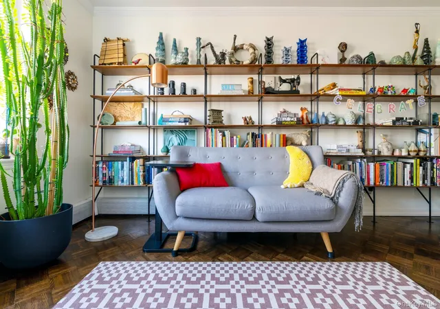 Photo 3 of Sale Pending at 25 Meserole St #3R, Brooklyn, NY 11206 | MLS# 1028702 | Listing updated on 2026-08-08