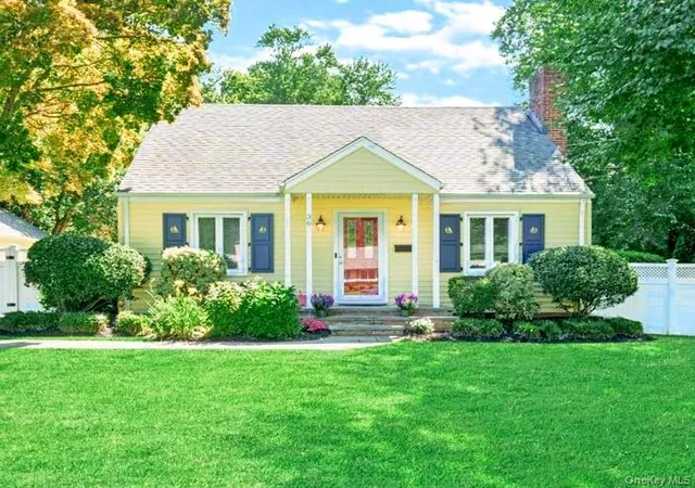 1st image of 36 Francis Ter, Glen Cove, NY 11542 | MLS# 1028709