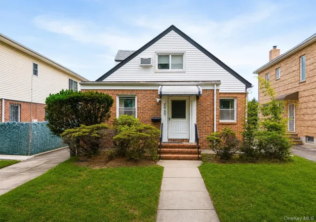 Single family home for sale at 76-53 172nd Street, New York, NY 11366 | MLS# 1028713