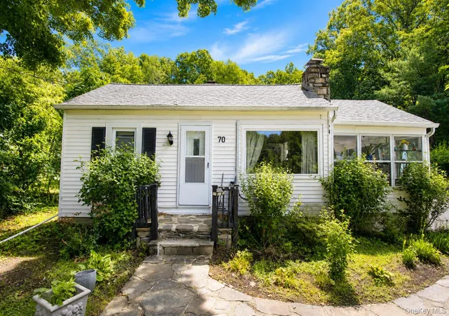 5th image of 70 Winona Ave, Newburgh (town), NY 12550 | MLS# 1028720