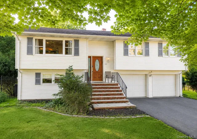 Photo 1 of Single family home for sale at 132 Hilltop Rd, Monroe, NY 10950 | MLS# 1028745 | Listing updated on 2026-09-03