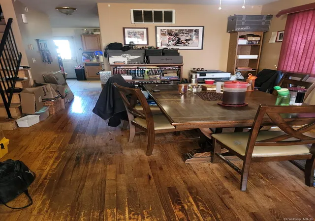 Photo 3 of Sale Pending at 110 Lyceum Ct, New York, NY 10310 | MLS# 1028768 | Listing updated on 2026-09-18