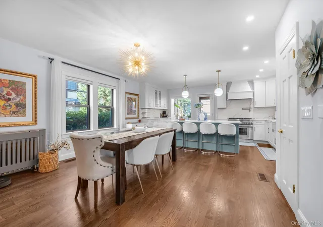 Photo 4 of Single family home for sale at 15 Parkwold Dr W, Hempstead, NY 11580 | MLS# 1028797 | Listing updated on 2026-10-08