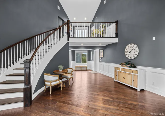 Photo 3 of Single family home for sale at 39 Julia Ct, Carmel, NY 10541 | MLS# 1028811 | Listing updated on 2026-09-24