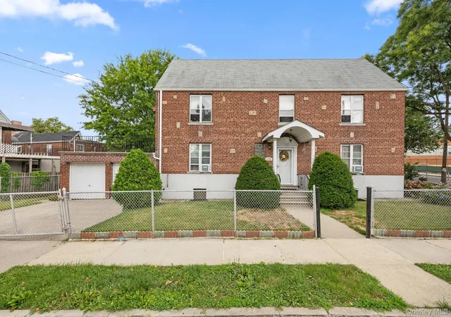 Photo 2 of Multi family home for sale at 2745 Woodhull Ave, Bronx, NY 10469 | MLS# 1028812 | Listing updated on 2026-07-22