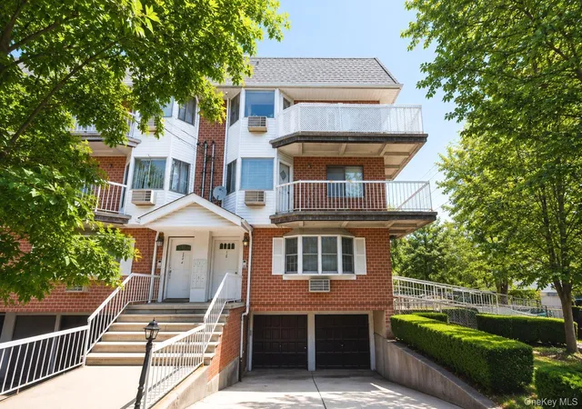 Photo 2 of Sale Pending at 1235 E 95th Street #101, New York, NY 11236 | MLS# 1028827 | Listing updated on 2026-08-04
