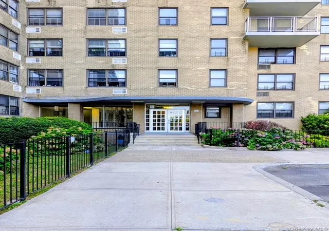Photo 1 of Condo for sale at 1966 Newbold Ave #1202, New York, NY 10472 | MLS# 1028830 | Listing updated on 2026-07-28