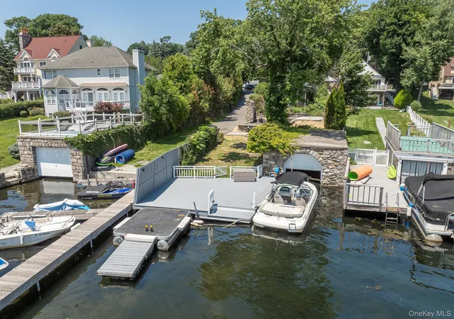Photo 2 of Single family home for sale at 68 W Lake Blvd, Mahopac, NY 10541 | MLS# 1028841 | Listing updated on 2026-07-22